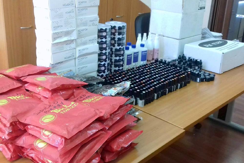 SRPSKI CARINICI BUKVALNO NISU VEROVALI DA LIK OVO ŠVERCUJE! Hteo je da slaže, ali su ga provalili (FOTO)