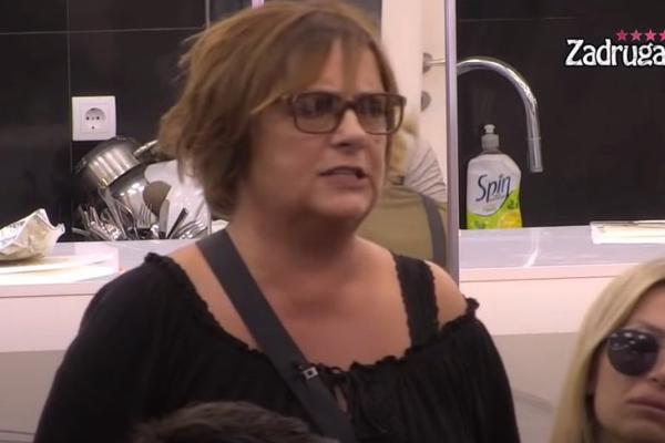KIJINA MAMA SE PRETVORILA U TIGRA! Najstrašnije izvređala Kulićke: Kakava si ti bre MAJKA, zloba ti iz očiju viri!