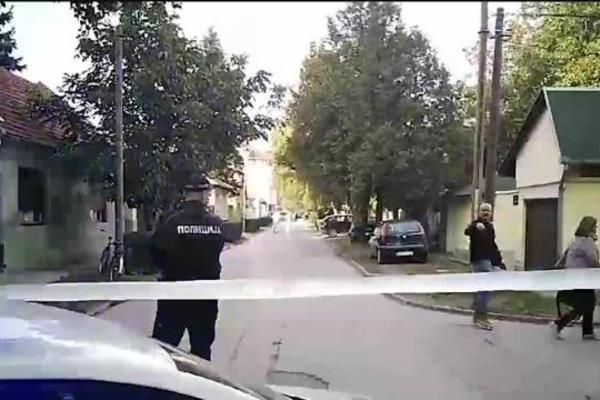 PRVI SNIMCI MESTA GDE JE UPUCAN INSPEKTOR: Detalji ranjavanja u NS, još se traga za POČINIOCEM (FOTO)(VIDEO)