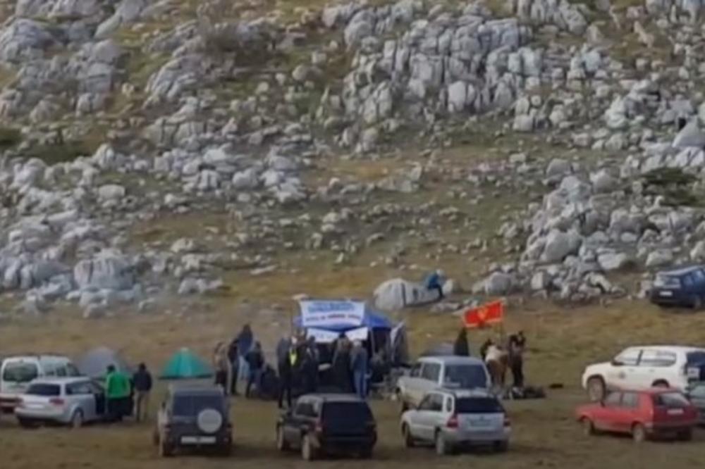 VOJSKA OVDE NASTAVLJA SA VEŽBAMA! Sva borba čuvara Sinjajevine pala u vodu? (VIDEO)