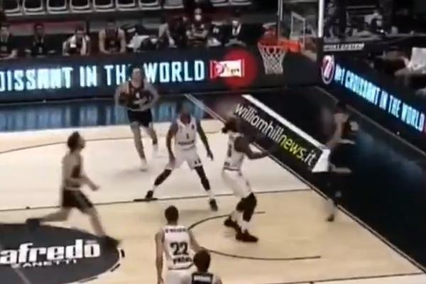 (H)TEO JE OVO! Teodosić postigao najluđi koš godine! Nije Goku, ali je puštao magiju sinoć iz svojih ruku! (VIDEO)