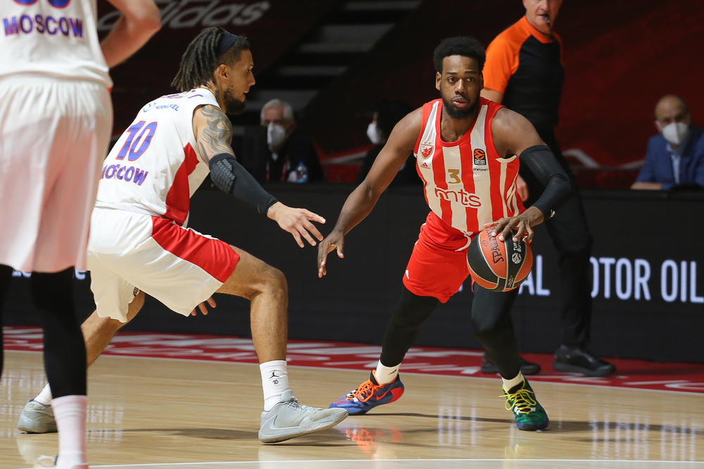 ZVEZDINO ČUDESNO VEČE: Sašina četa srušila Armiju u produžetku, Lojd je igrač za velika dela!