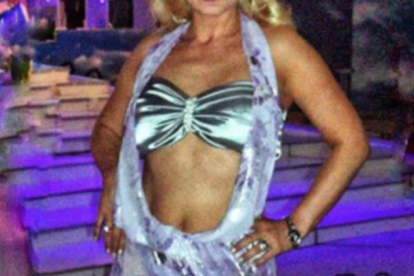 OVO JE NAJSKANDALOZNIJI STAJLING PEVAČICE SVIH VREMENA: Srbija će o ovome pričati DUGI NIZ GODINA (FOTO)