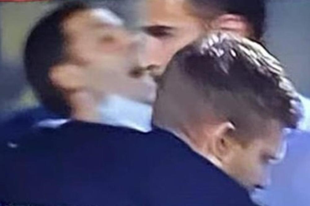 JOŠ SAMO DA IM JE HLEB TRENER: Najjača izmena ikada u fudbalu, Hrvati nas nasmejali do suza!