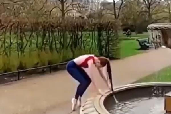 NEUSPELI TRIK! Devojka je htela da napravi SAVRŠENU FOTOGRAFIJU, a ono što se desilo zabrinulo je prolaznike!