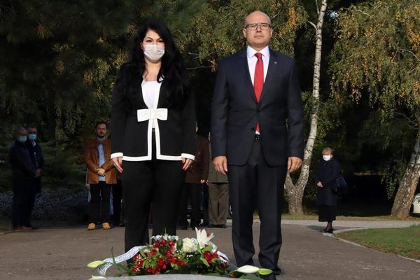 VUČEVIĆ: Današnji Novi Sad pokazuje da žrtve predaka nisu bile uzaludne-Novi Sade, srećan ti dan osvajanja