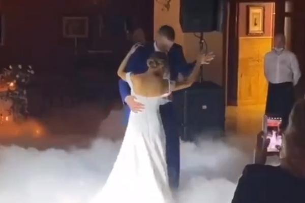 JOKIĆ PLESAO KAO LATINO ZAVODNIK: Dok ide pesma Đorđa Balaševića, on dominira na podijumu!