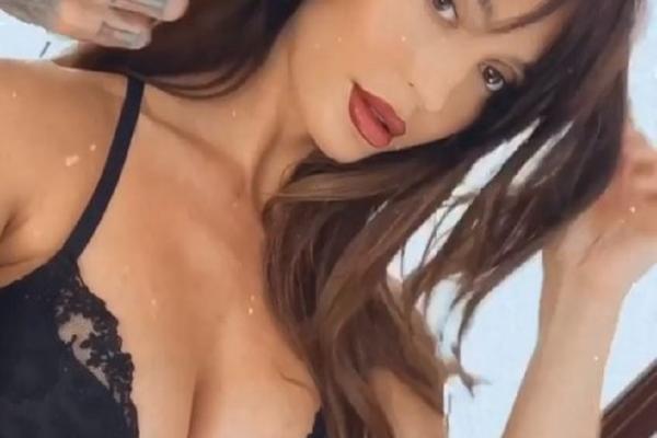 HRVATICA SA OGROMNIM OBLINAMA SMUVALA NEJMARA: Na njoj sve kipi, a Instagram joj gori - pogledajte kakva je bomba!