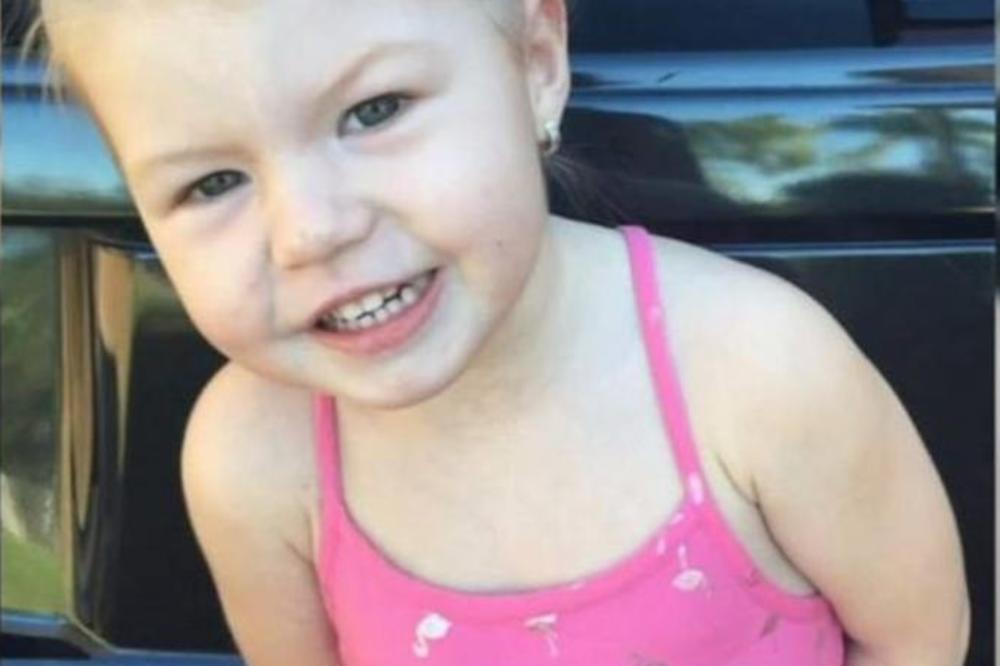 TROGODIŠNJA DEVOJČICA PREMINULA NAKON ŠTO JE PROGUTALA BATERIJU! Lekari je nisu ni pregledali kako treba!