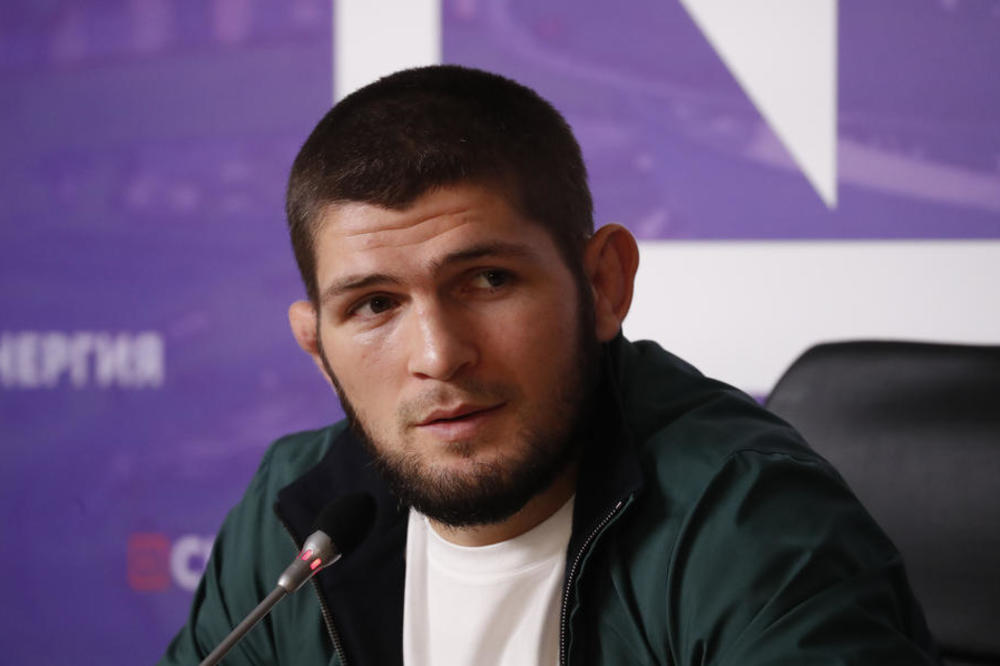 MBAPE POSLE HET-TRIKA IMAO POKLON ZA POSEBNOG NAVIJAČA: Da li je dres mogao otići u jače ruke?