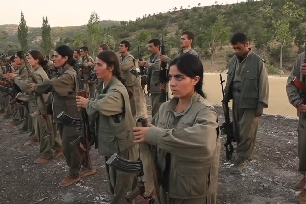 (UZNEMIRUJUĆI FOTO) KURDSKA GERILA RAZBILA TURKE: Ima mrtvih i ranjenih! Borba do oslobođenja Afrina!