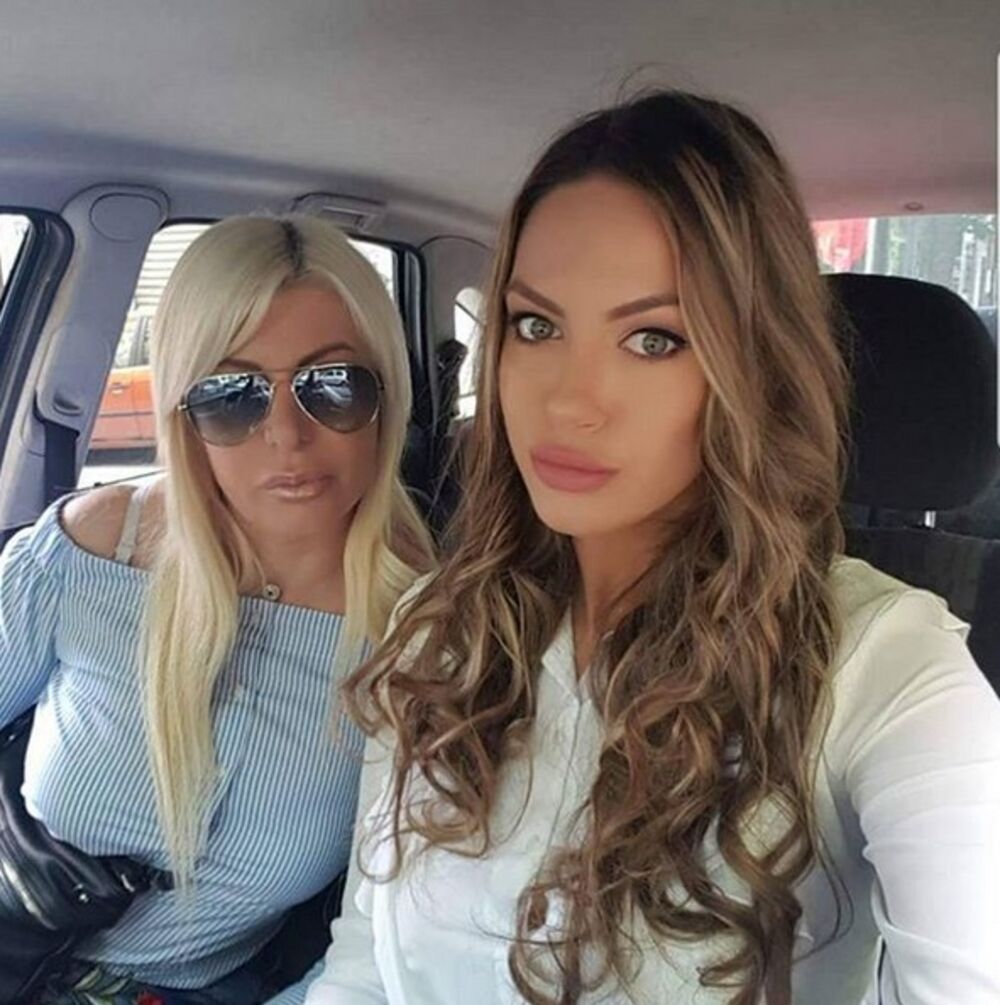 zabava, estrada, Sara Trajanović