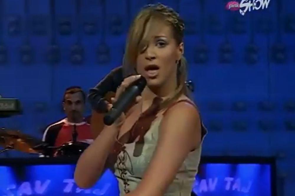 O NJOJ NIKO NIJE ČUO 15 GODINA NIŠTA A SADA JE VASKRSLA: Bila je vlasnica mega hita, udala se i rodila petoro dece!