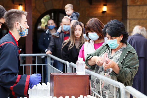 DVA GRADA MAČVANSKOG OKRUGA NAJVIŠE OSEĆAJU KORONU: Svakodnevni porast broja zaraženih