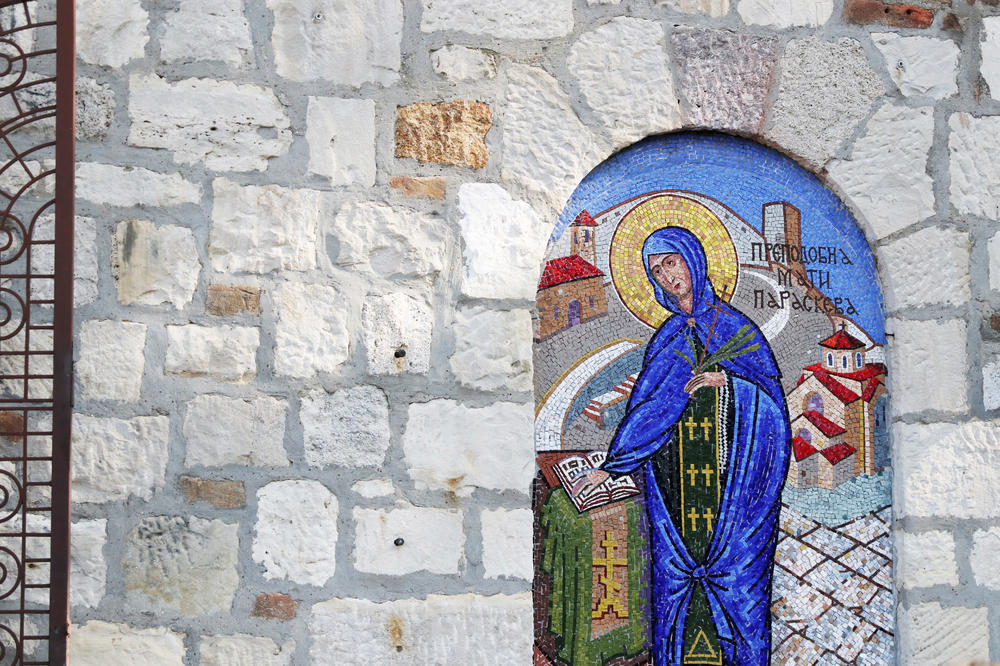 SUTRA PROSLAVLJAMO ZAŠTITNICU ŽENA: Noćas pred spavanje uradite jednu stvar ZA SREĆU I ZDRAVLJE!