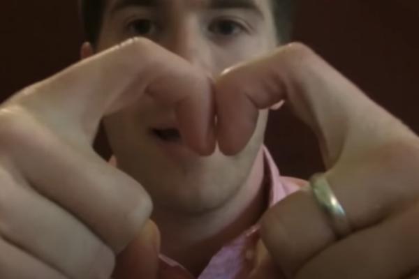 SPOJTE DVA KAŽIPRSTA I DOBRO POGLEDAJTE U JEDNU STVAR! Ovaj test od DVE SEKUNDE MOŽE VAM SPASITI ŽIVOT