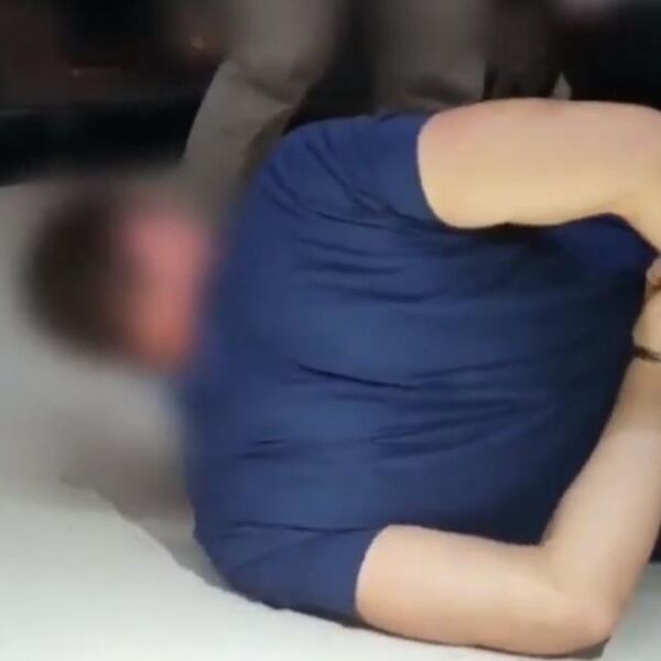 VELIKO HAPŠENJE SRBA U EVROPI: Pokušali da falsifikovanim novcem kupe zlatne poluge, pala i Šveđanka sa njima