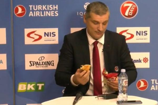 ŠOU BIVŠEG IGRAČA CRNO-BELIH: Nećete verovati šta je uradio trener Burga posle pobede nad Partizanom!