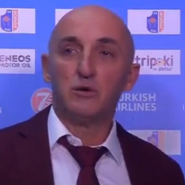 TRENER MORNARA GRCAO U SUZAMA: Ovo je pobeda za našeg predsednika, za tim-menadžera i sve koji su u bolnici!