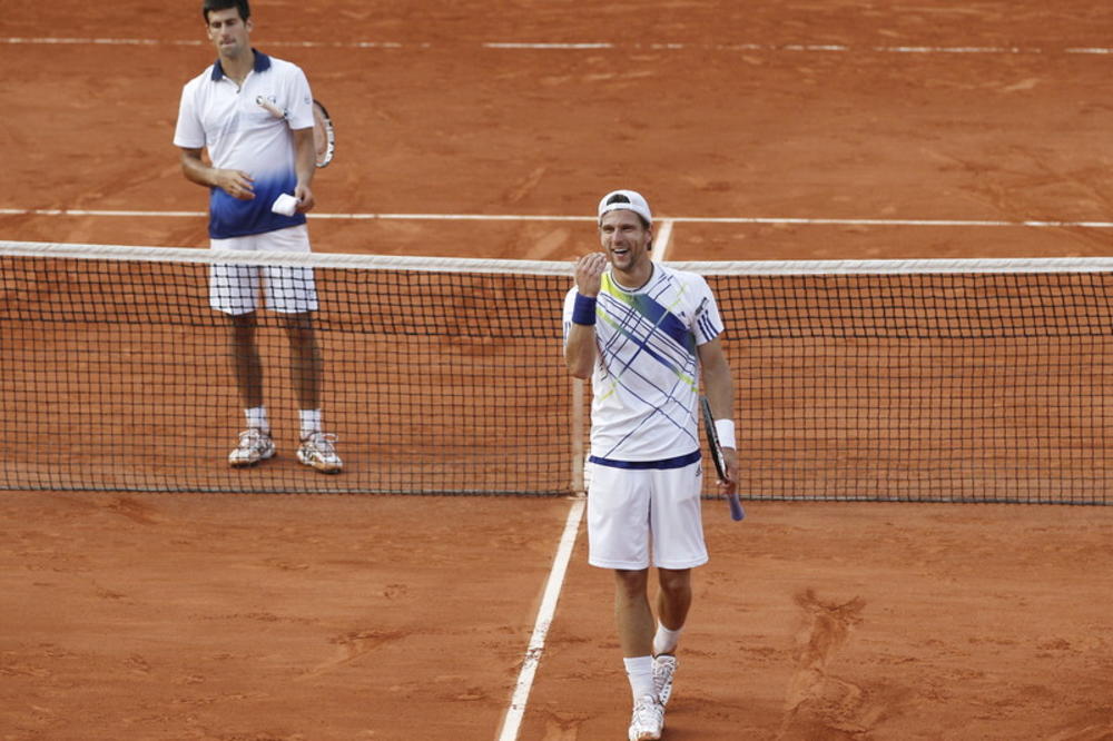ZBOG NJEGA JE ĐOKOVIĆ UMALO BATALIO TENIS! BIO JE SKROZ PUK'O! To mi je najveći uspeh u karijeri!