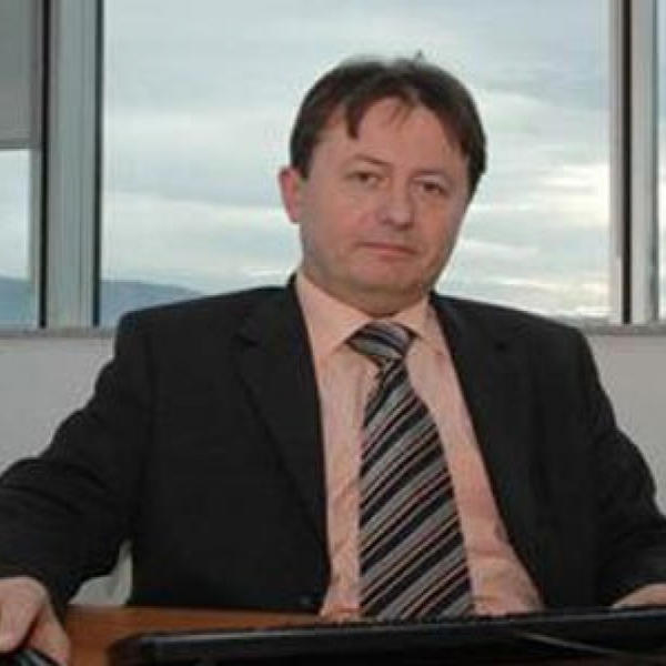 DUŠKO ŠNJEGOTA UMRO U BEOGRADU: Korona ubila velikog srpskog stručnjaka!