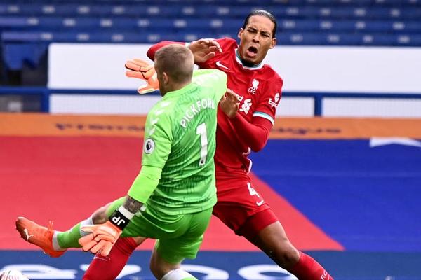 GOLMANU UGROŽENA BEZBEDNOST JER JE POVREDIO VAN DAJKA: Zbog pretnji smrću unajmio specijalce da mu čuvaju porodicu!