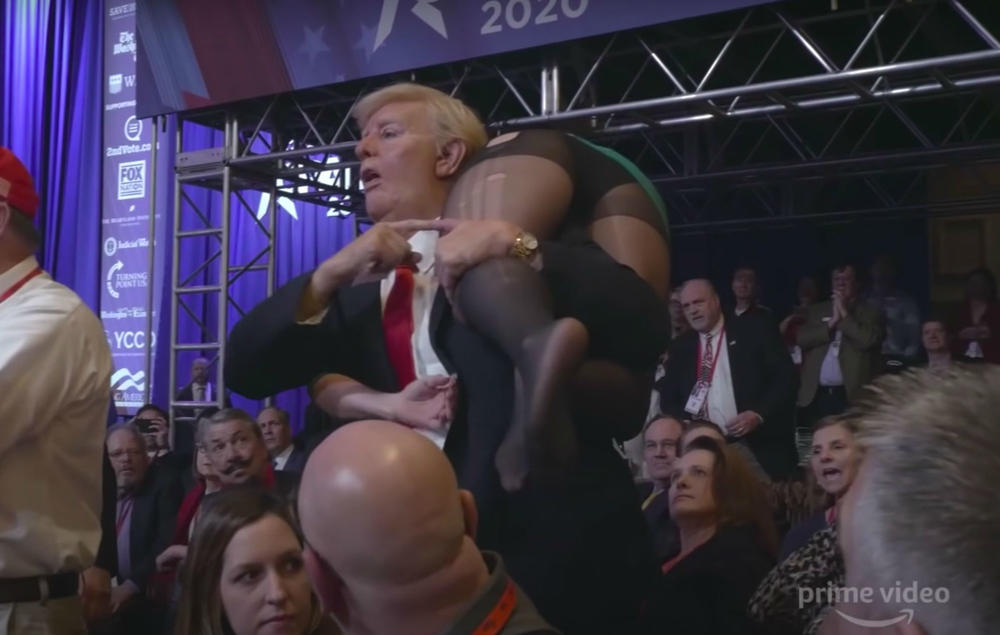 'Majkl Penis! Imam poklon za tebe!'