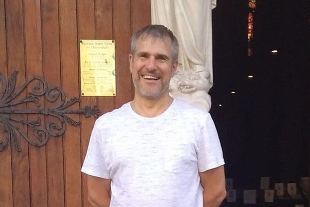 BIO JE OTAC DVOJE DECE I NADZORNIK CRKVE: Ovaj čovek je ŽRTVA terorističkog napada u Francuskoj