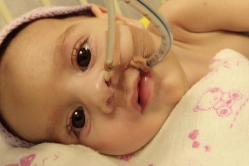 HUMANITARNI BAZAR ZA DESETOMESEČNOG OLIVERA: Posetite SC Olimp u nedelju od 11-15 sati i pomozite mu!