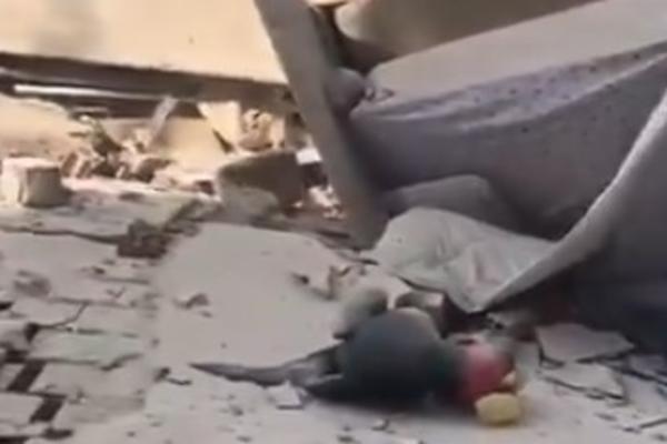 HRABRI LJUDI RIZIKUJU ŽIVOTE KAKO BI SPASILI SUGRAĐANE: Ovi ljudi su heroji celog sveta!