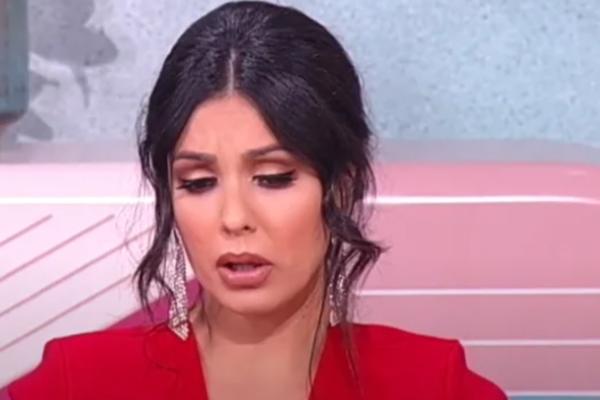 JOŠ JEDNA NAŠA PEVAČICA JE PROŠLA KROZ PAKAO KAO TANJA SAVIĆ! Imala je TEŠKU BORBU za dete, a sve se OVAKO završilo