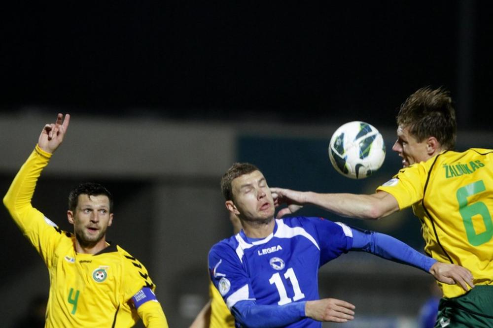 UŽAS, JECAJ, NEVERICA! TEŠKA TRAGEDIJA: Pretužan dan za svetski fudbal - napustio nas u 36. godini!