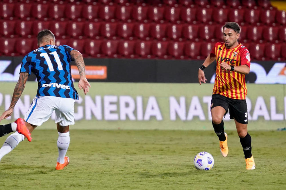 SRPSKO-HRVATSKI TANDEM SAČUVAO INTER U 92: Bili su na ivici ambisa, Mihajlović prekinuo crni niz! (VIDEO)