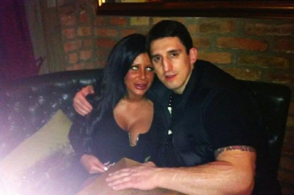 BIVŠA KRALJICA SILIKONA IZNELA ŠOKANTNE TVRDNJE ZA KRISTIJANA: Hteo je da mi napravi DETE, Čabarkapi je SMESTIO!