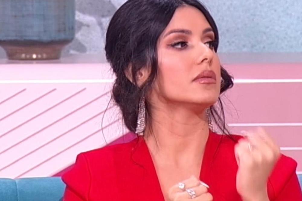 TANJA SAVIĆ OTKRILA KAKO JE DUŠAN ODVOJIO OD PORODICE I PRIJATELJA: Sa sestrom nisam pričala GODINU DANA