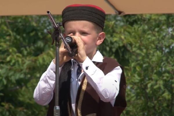 DRAGI MOJ ĐEDO, ZNAM DA NISI VOLEO DA BUDEM TUŽAN: Potresno pismo malog Miloša RASPLAKALO CEO REGION!