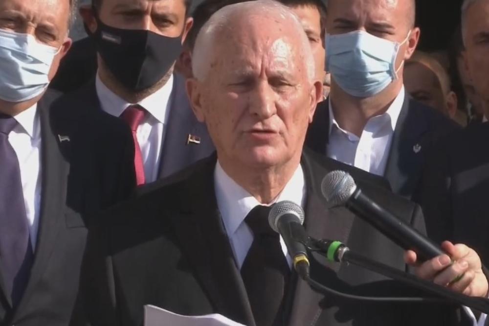 NISU MI DALI DA UĐEM DOK JE AMFILOHIJE BIO ŽIV: Matija Bećković o ukidanju zabrane ulaska u Crnu Goru!