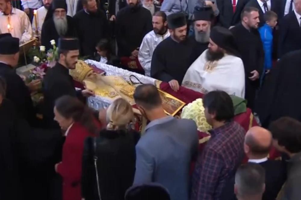 MITROPOLITA ĆE POKRITI ZEMLJA IZ JASENOVCA: Imao je poslednju želju, a ovo je mesto na kome će VEČNO DA POČIVA