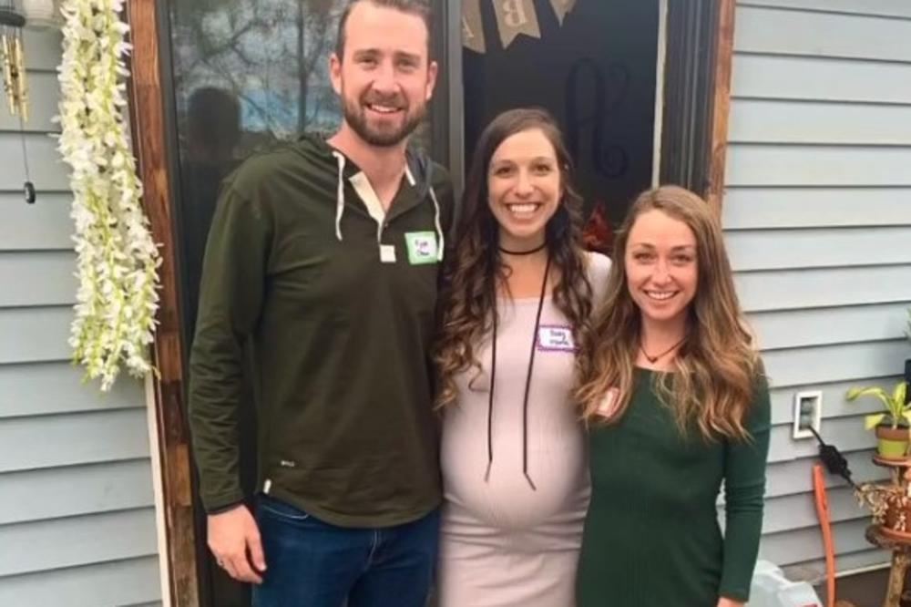 POČELI SU VEZU UTROJE, A SADA ČEKAJU BEBU: Uskladićemo hormone da bismo mogle da DOJIMO zajedno! NIJE TU KRAJ