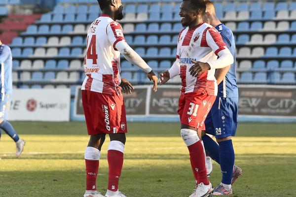 ZVEZDA PREGAZILA I RADNIK: Opet radi tandem Boaći-Kanga, 'češko pivo' prijalo Stankovićevim momcima! (VIDEO)