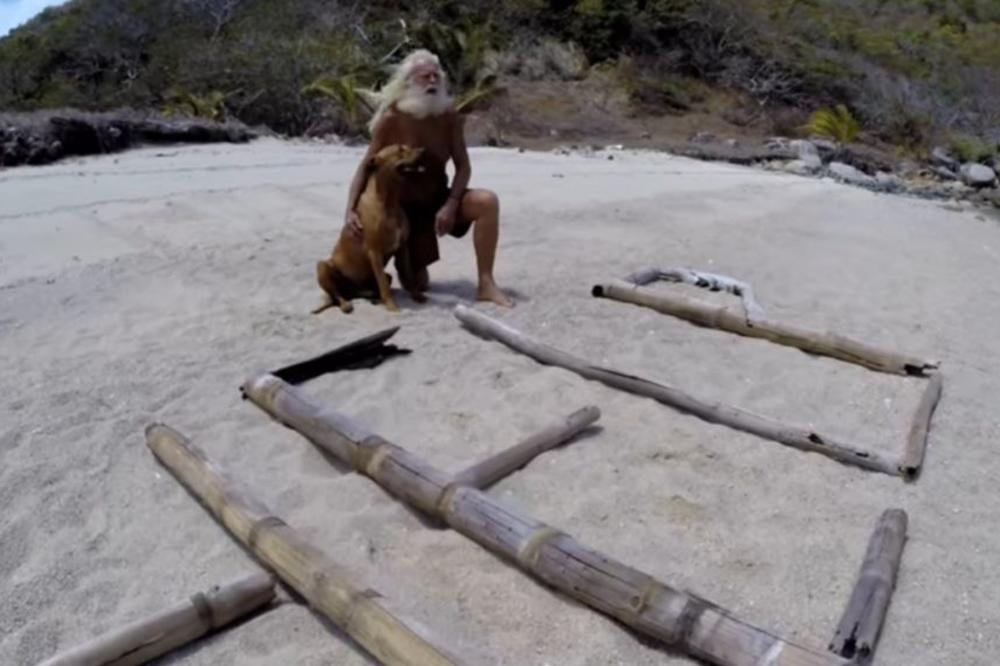 OVAJ ČOVEK IZGLEDA KAO KLOŠAR I ŽIVI NA PUSTOM OSTRVU: Međutim, istina o njemu će vas srušiti sa stolice