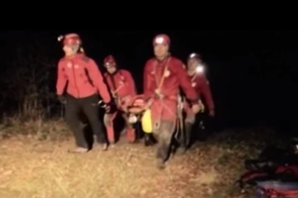 ZASTRAŠUJUĆE, SPASAVANJE NA ĐERDAPU TRAJALO ČETIRI SATA! Turisti iz Beograda izgubili se u blizini Velikog Štrpca!