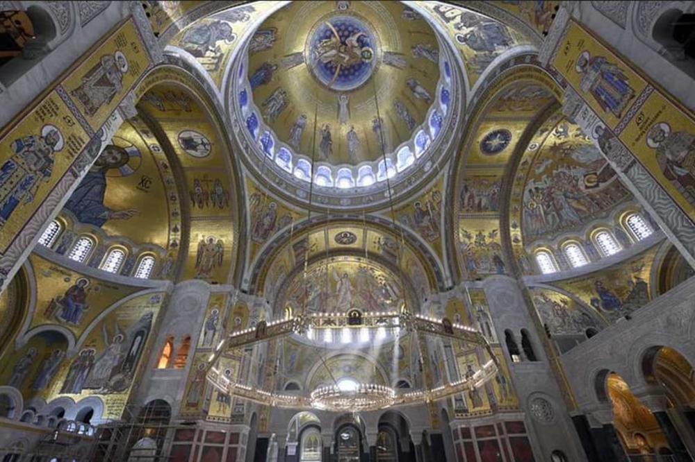 DO SAD NEVIĐENE FOTOGRAFIJE SA IZGRADNJE HRAMA SVETOG SAVE: Goran Vesić ih objavio uz poruku protivnicima! (FOTO)