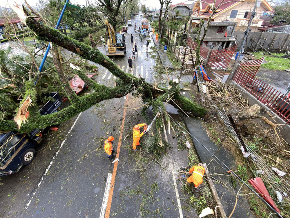 Filipini, Tajfun
