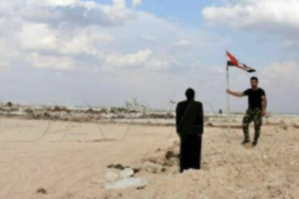 VOJSKA POBEDONOSNO UMARŠIRALA U TURSKU BAZU: Turci pobegli glavom bez obzira! (VIDEO)