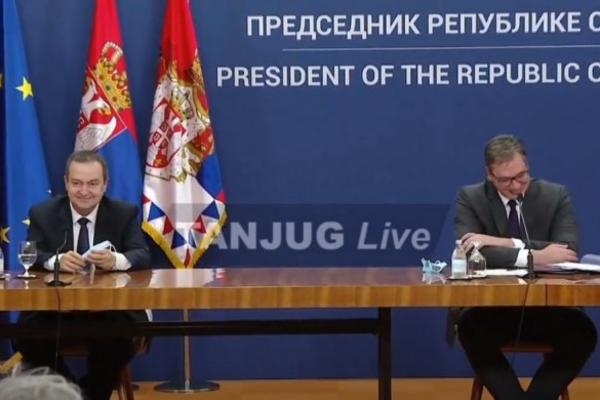 BIO SAM U OPOZICIJI I VIDEO SAM DA TO NIJE DOBRO: Dačić u Palati Srbija VUČIĆA ZASMEJAO DO SUZA!