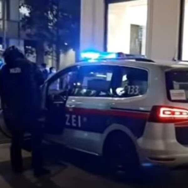 KAŠLJAO NA POLICAJCE I VIKAO KORONA: Sada mu je stigla KAZNA!