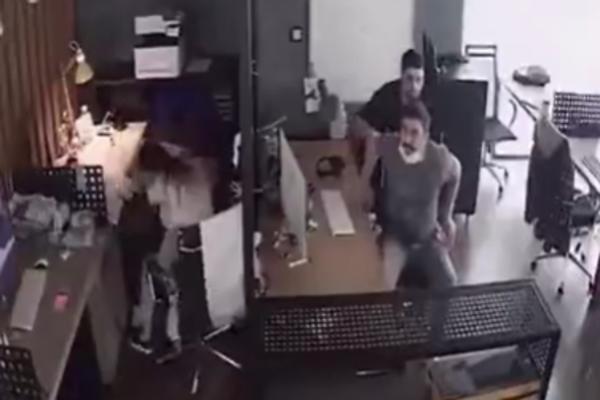 TURCI VRIŠTE U TRENUTKU ZAMLJOTRESA: Procureo novi snimak iz Turske (VIDEO)