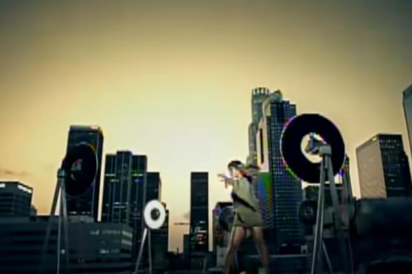 TUGA DO NEBA! Ova pevačica, planetarno popularna odustaje od pevanja, i baviće se OVIM poslom! Fanovi očajni!