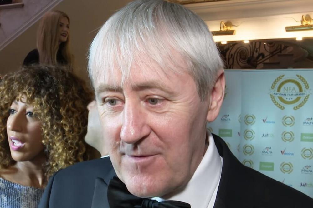 SIN POZNATOG GLUMCA UMRO JE U SNU SA SAMO 19 GODINA, A TEK SADA ISPLIVALA JE PRAVA ISTINA: Neutešna majka otkrila!